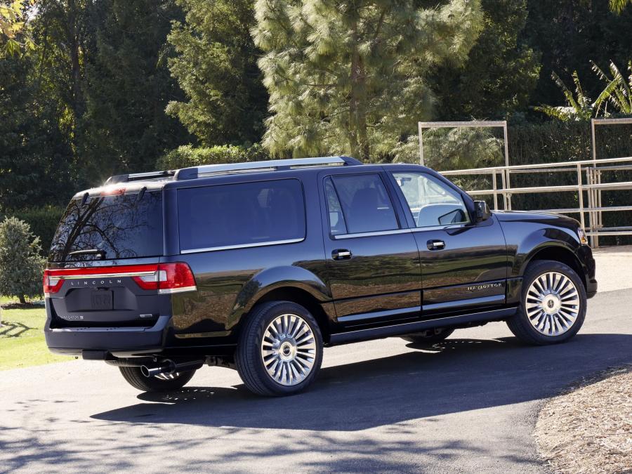  Lincoln Navigator L 2014 года  (фото 8 из 9)
